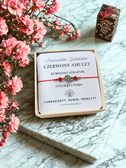 Czerwony Amulet – rubinowy strażnik oraz intuicja i pasja Czerwony Amulet – rubinowy strażnik oraz intuicja i pasja
