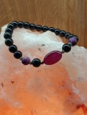 Odwaga i Ochrona. Bransoletka z czarnym turmalinem, jaspisem i czerwonym chalcedonem