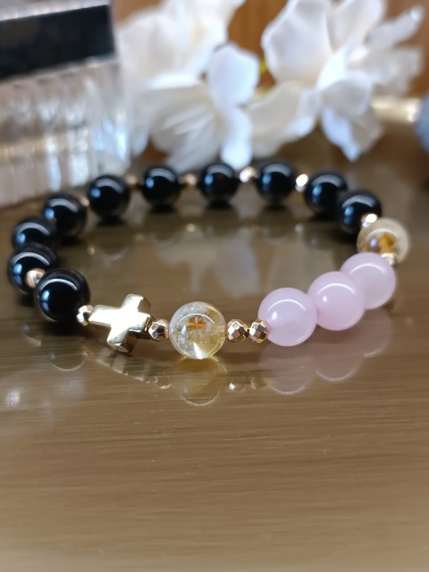 Bransoletka. Różaniec na rękę z kamieni naturalnych